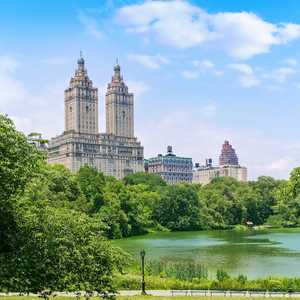 Hop on the open-top bus in New York, United States – Discover top attractions, monuments, and hidden gems with a hop-on hop-off tour in 2026